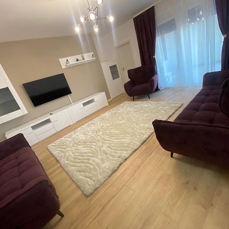 Dreamhill1 Διαμέρισμα Oradea Εξωτερικό φωτογραφία
